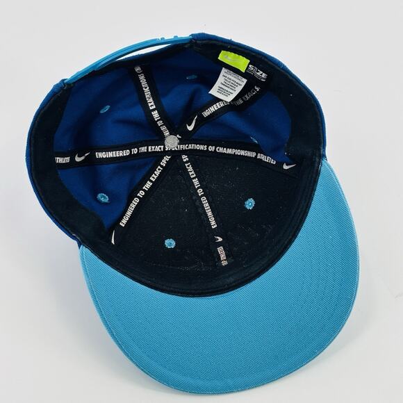 Nike True SnapBack Hat Cap Blue One Size Raised Logo Swoosh Adjustable - Picture 4 of 5